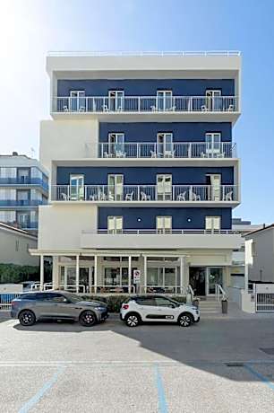 Hotel Paradiso