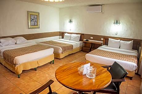 Standard Three Queen Beds