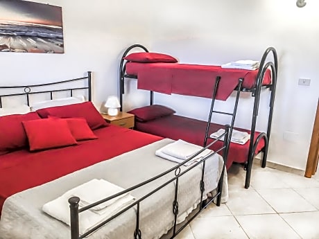 Family Apartment with Garden View