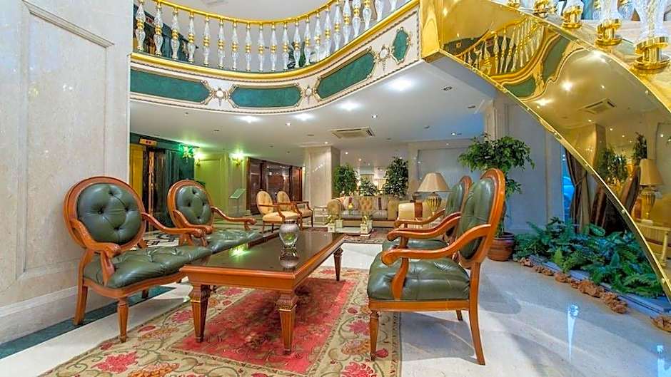 Akar International Hotel