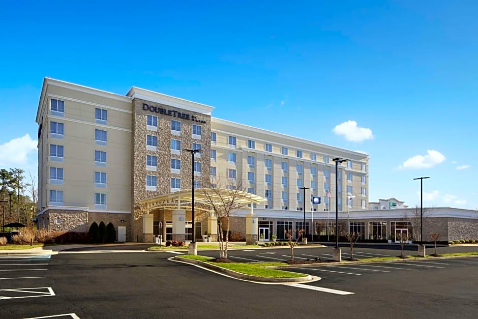 DoubleTree by Hilton Richmond Airport, VA