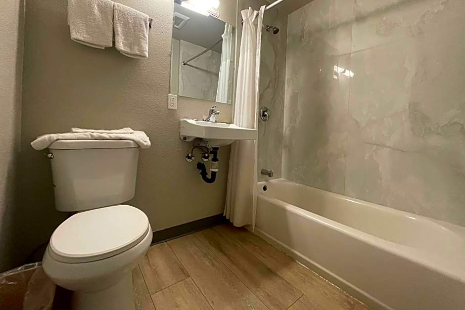 Big 7 Motel Chula Vista I-5