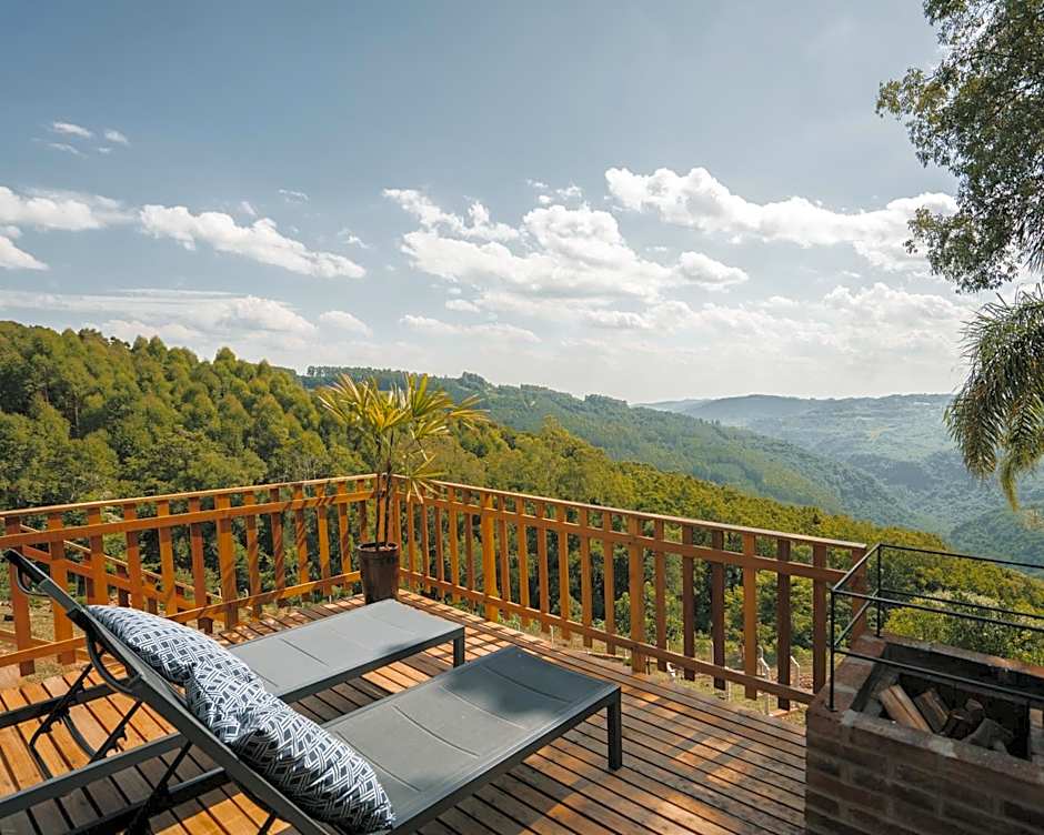 Vovô Emílio Chalés