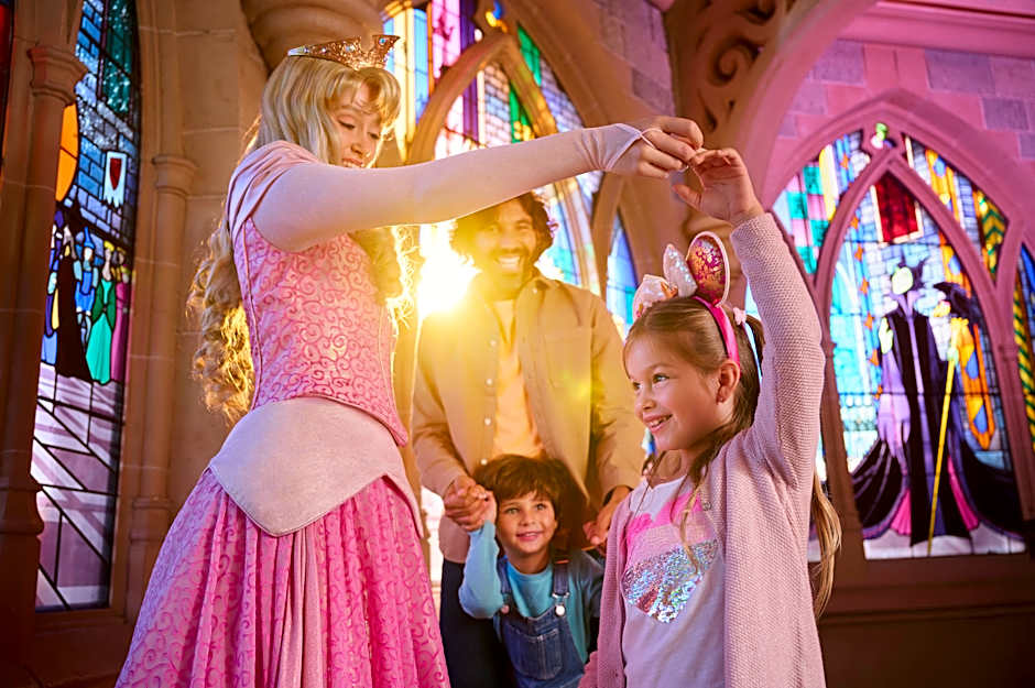 Disney Davy Crockett Ranch + Tickets