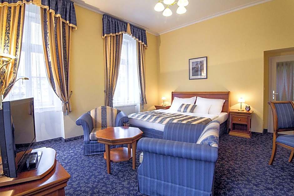 Hotel Ontario