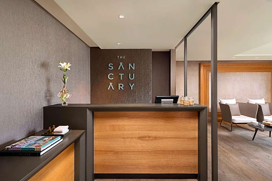 The Den Bengaluru, Lxr Hotels & Resorts