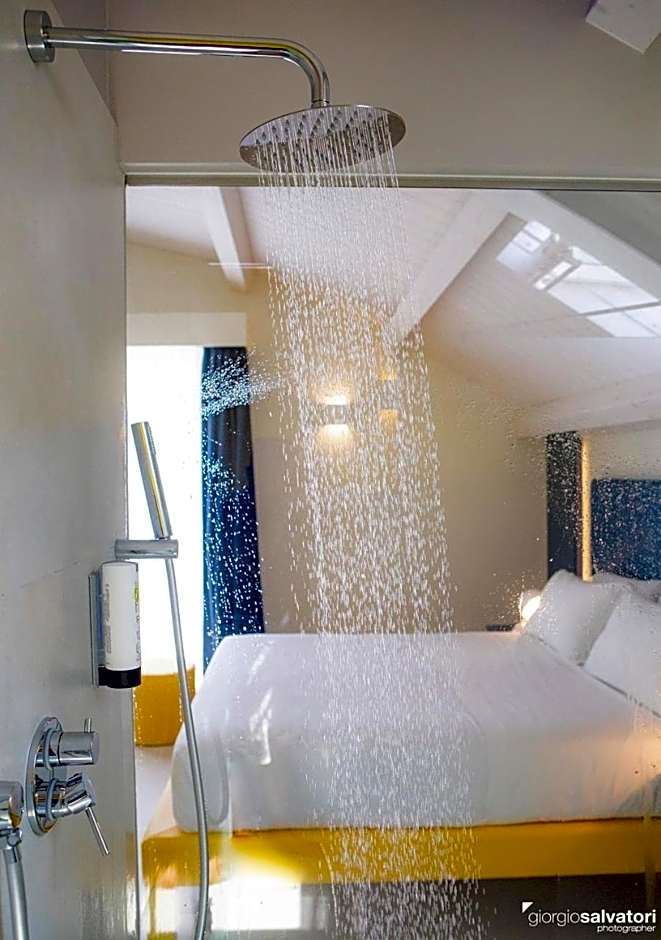 Hotel Trevi