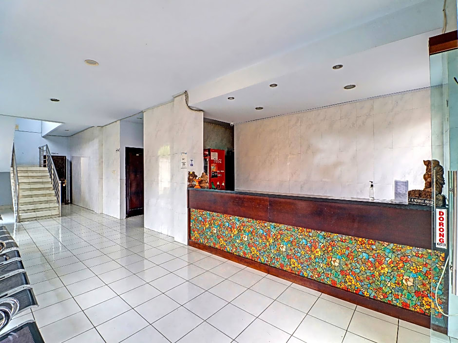 OYO 90067 Hotel Nuansa Indah