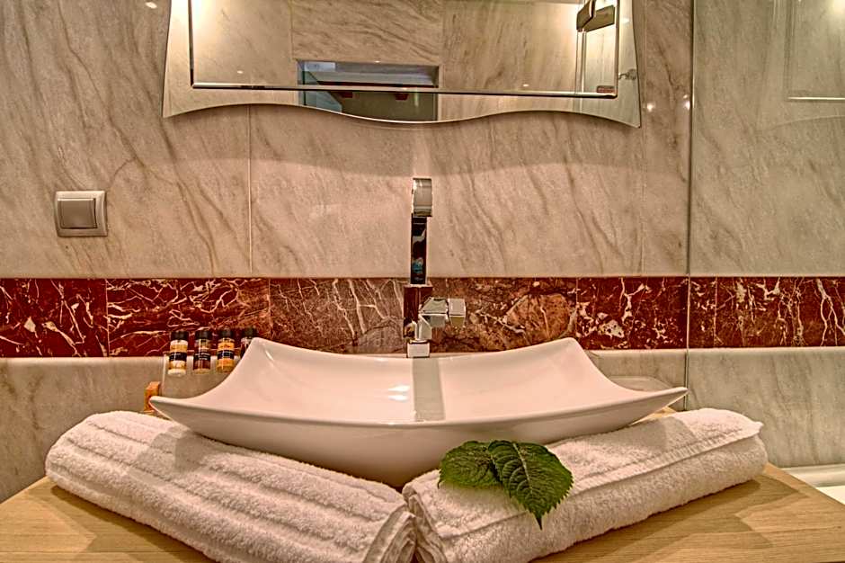 Bellagio Luxury Boutique Hotel