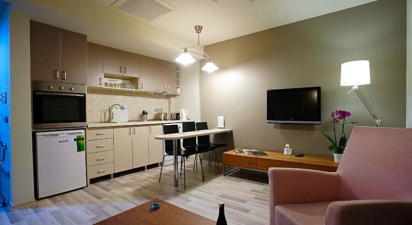 Home Stay Home Sisli