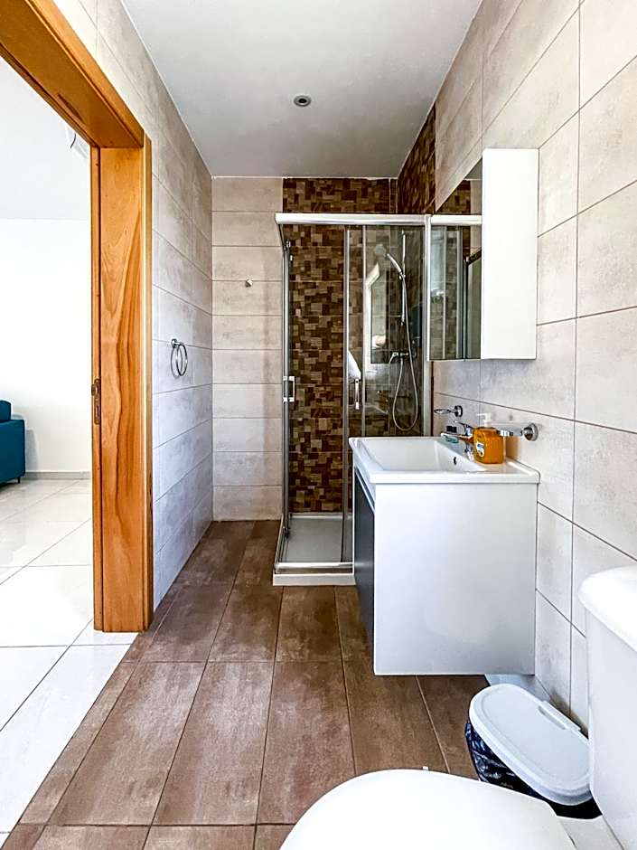 Msida Central Suites - EMMNIC Court