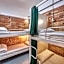 Hola Hostal Collblanc