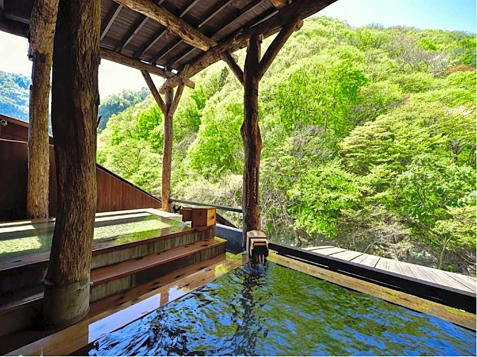 Yuze Hotel