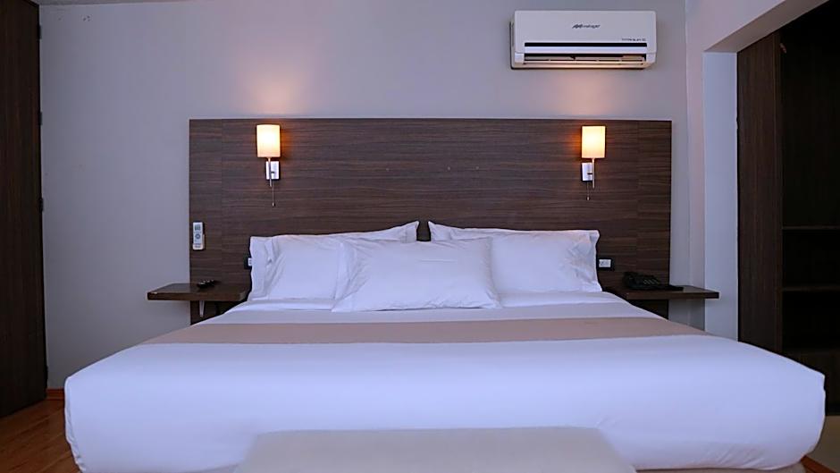 El Hotel Business Class - Zamora Centro