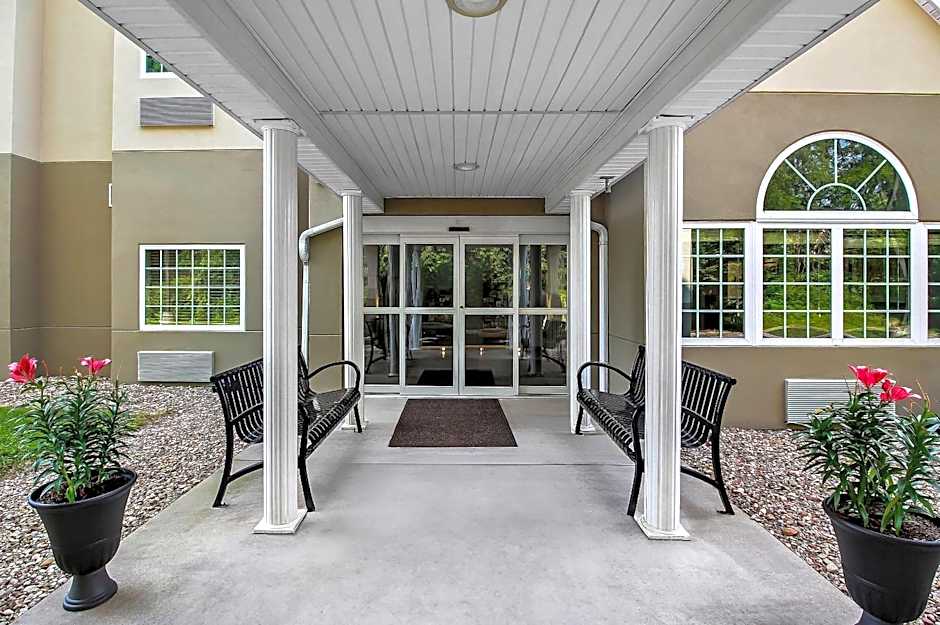 Quality Inn & Suites