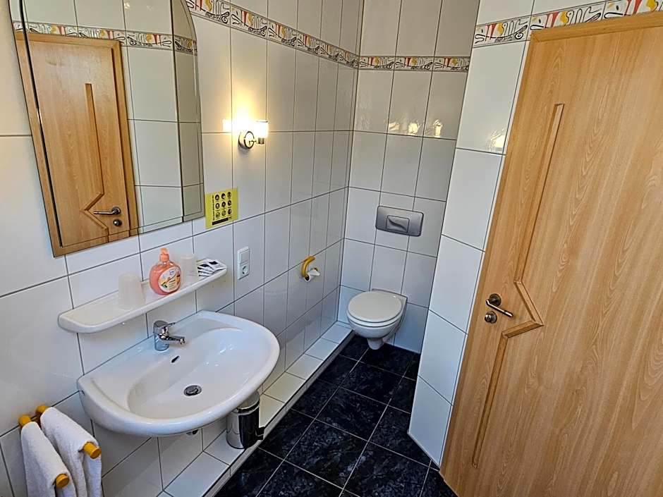 Gästehaus Grunewald Bed & Breakfast