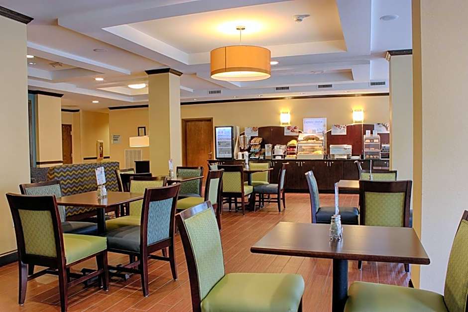 Holiday Inn Express & Suites Lebanon By IHG