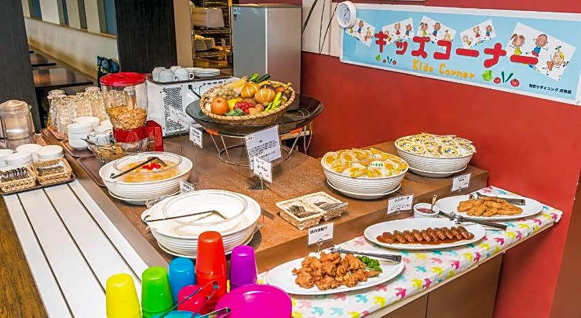 MYSTAYS Shin-Urayasu CC