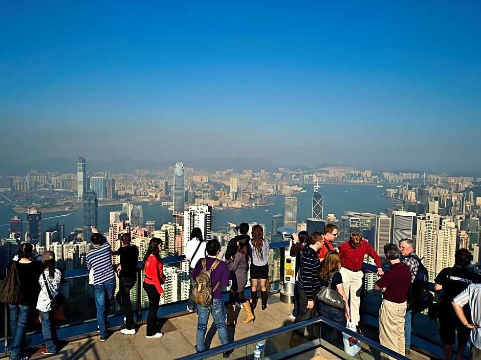 Canada Inn - Formerly Canada Hotel