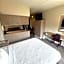 Microtel Inn & Suites by Wyndham Bloomington MSP Airport