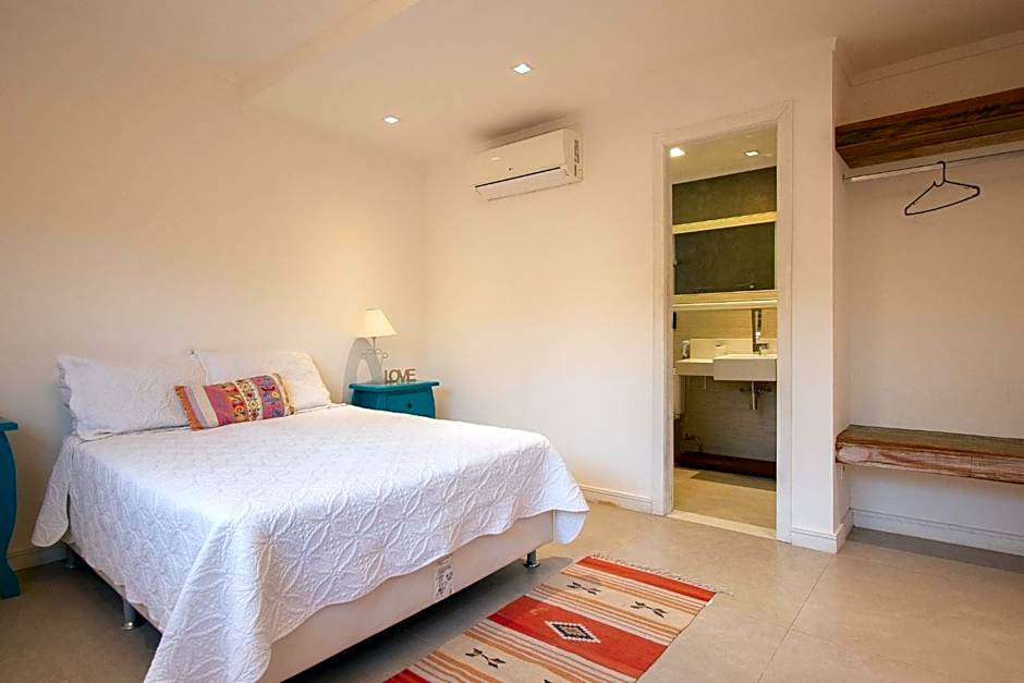 Búzios praia de Geribá, piscina e churrasqueira