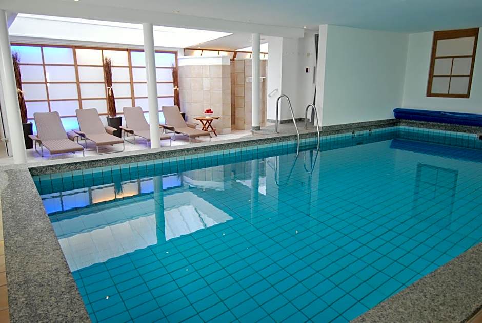 Wohlfühlhotel Hörn van Diek Garni mit Schwimmbad