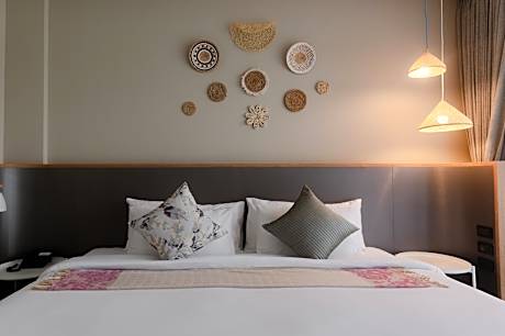 Deluxe Double Room with Bath