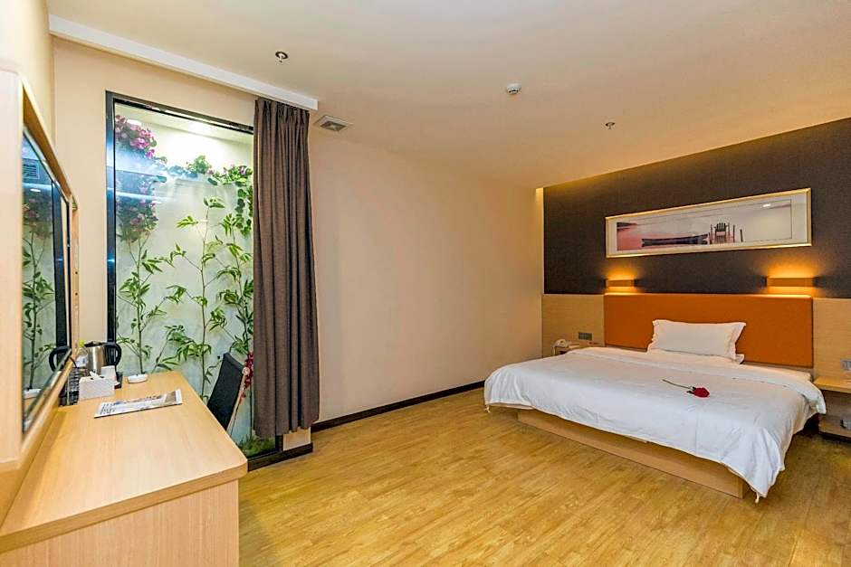 7 Days Premium Chongqing West Station