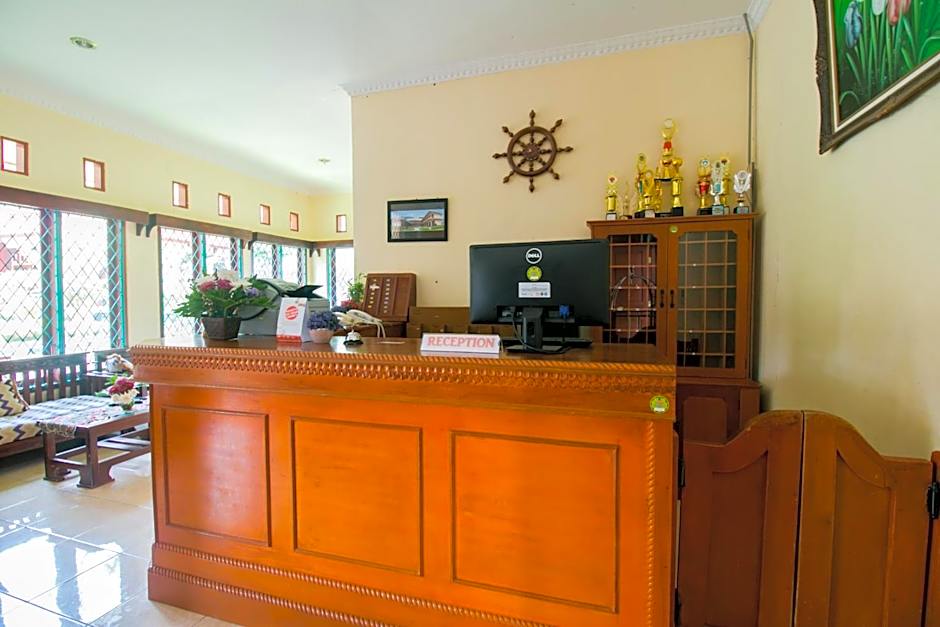 Hotel O Edotel Smkn 1 Pacet Syariah