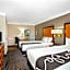 La Quinta Inn & Suites by Wyndham Denver  Golden