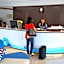 Bed By Cruise Hotel At Samakkhi-Tivanont