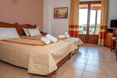2 Beds