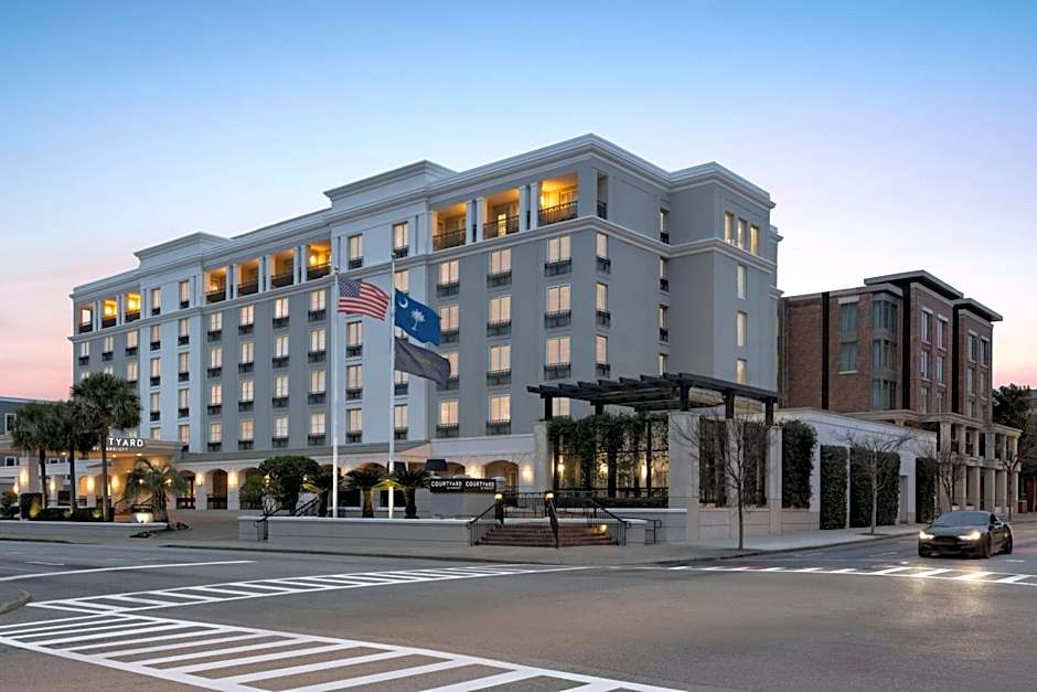 Courtyard by Marriott Charleston Historic District