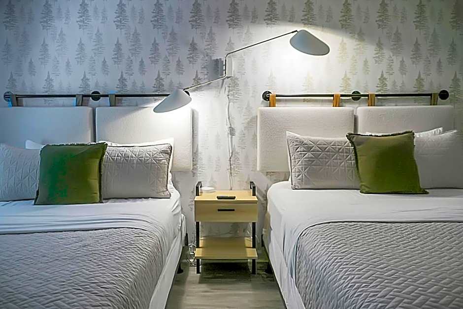 Hickory Falls Inn