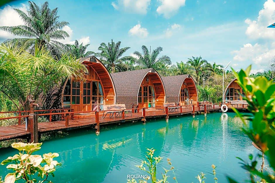 Plaiphu Pool Villas