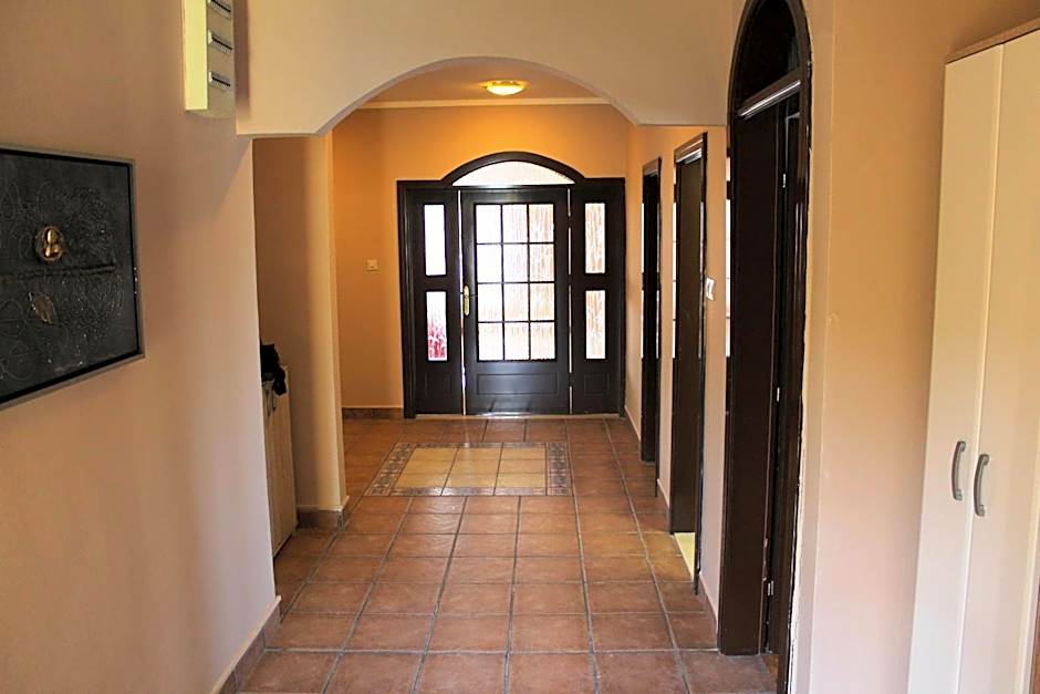 Hotel Crnogorska Kuca