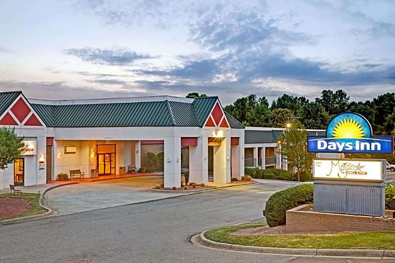 Days Inn by Wyndham Cornelius Lake Norman