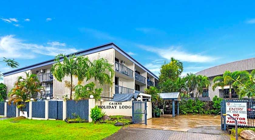 Cairns Holiday Lodge