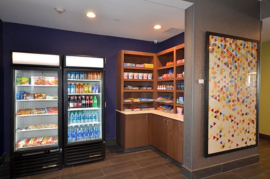 Holiday Inn Express & Suites Oklahoma City Mid - Arpt Area By IHG