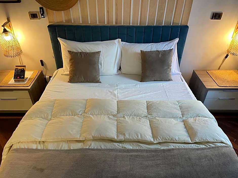 queen 24