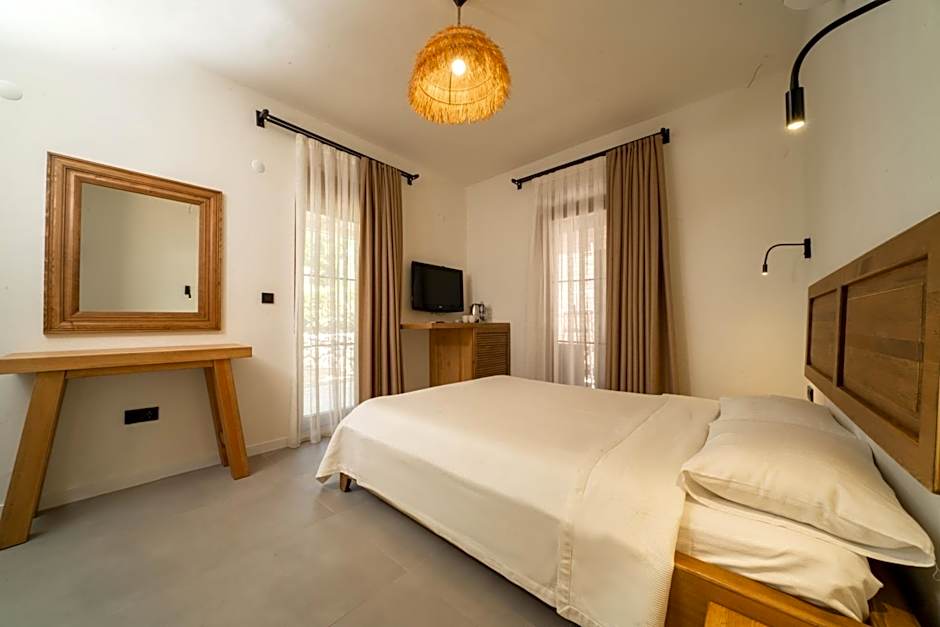 Zümrüt Çıralı Boutique Hotel