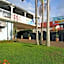 Blue Pelican Motel
