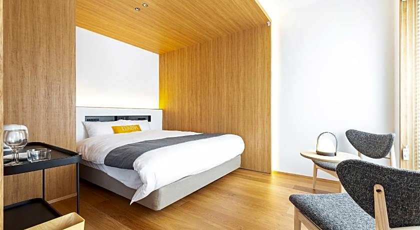 Karasuma Rokujo Hotel