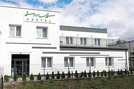 Hostel SMS FREE PARKING