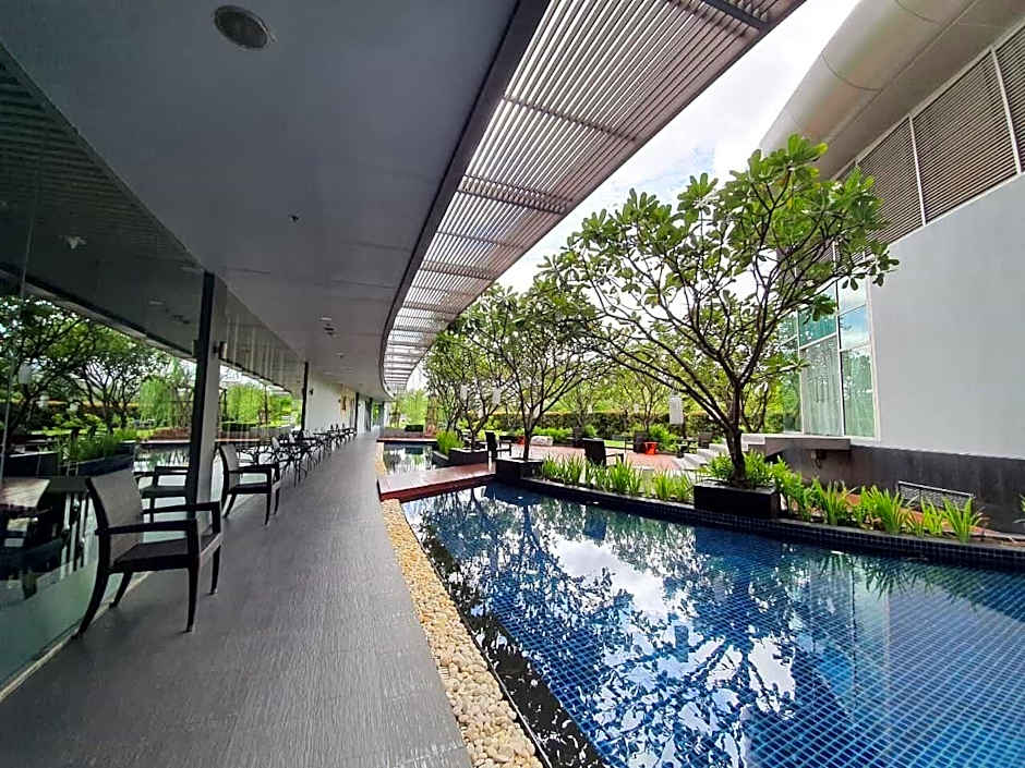 Amaranth Suvarnabhumi Hotel - SHA Plus Certified