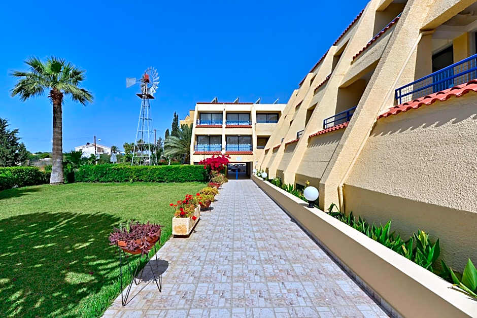 Napa Prince Hotel Apts