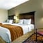 Comfort Inn & Suites Branson Meadows