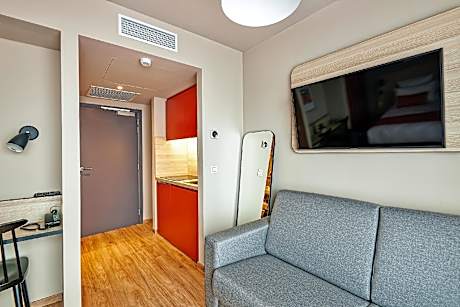 Superior Double Studio
