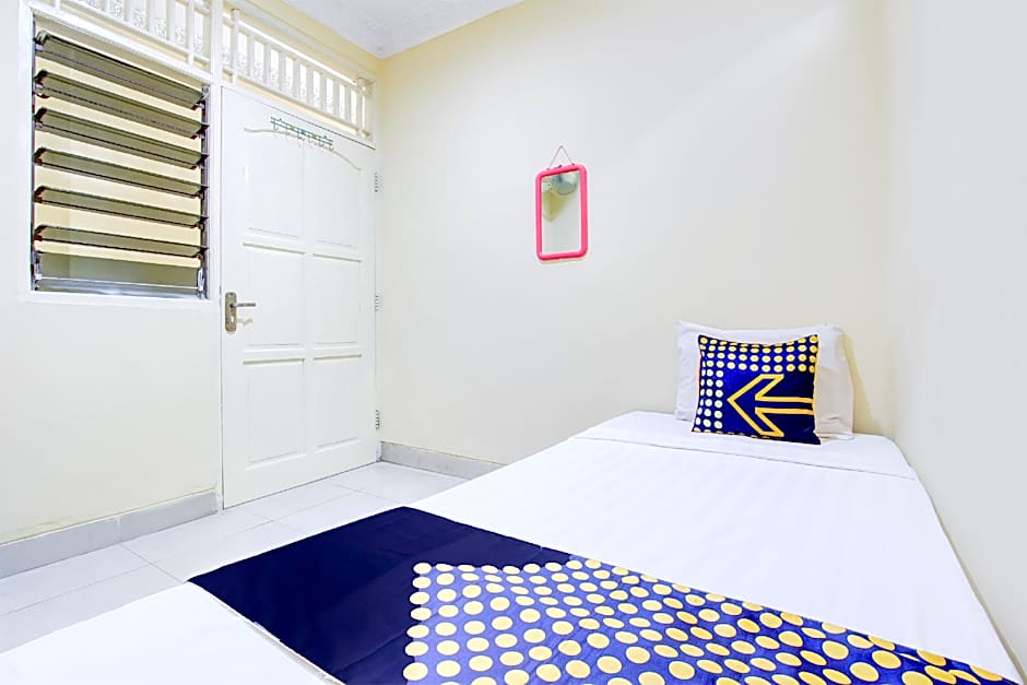Hotel O Kenzie Bunkbed Syariah