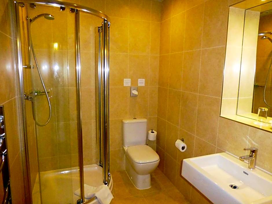 The Riverside House Hotel